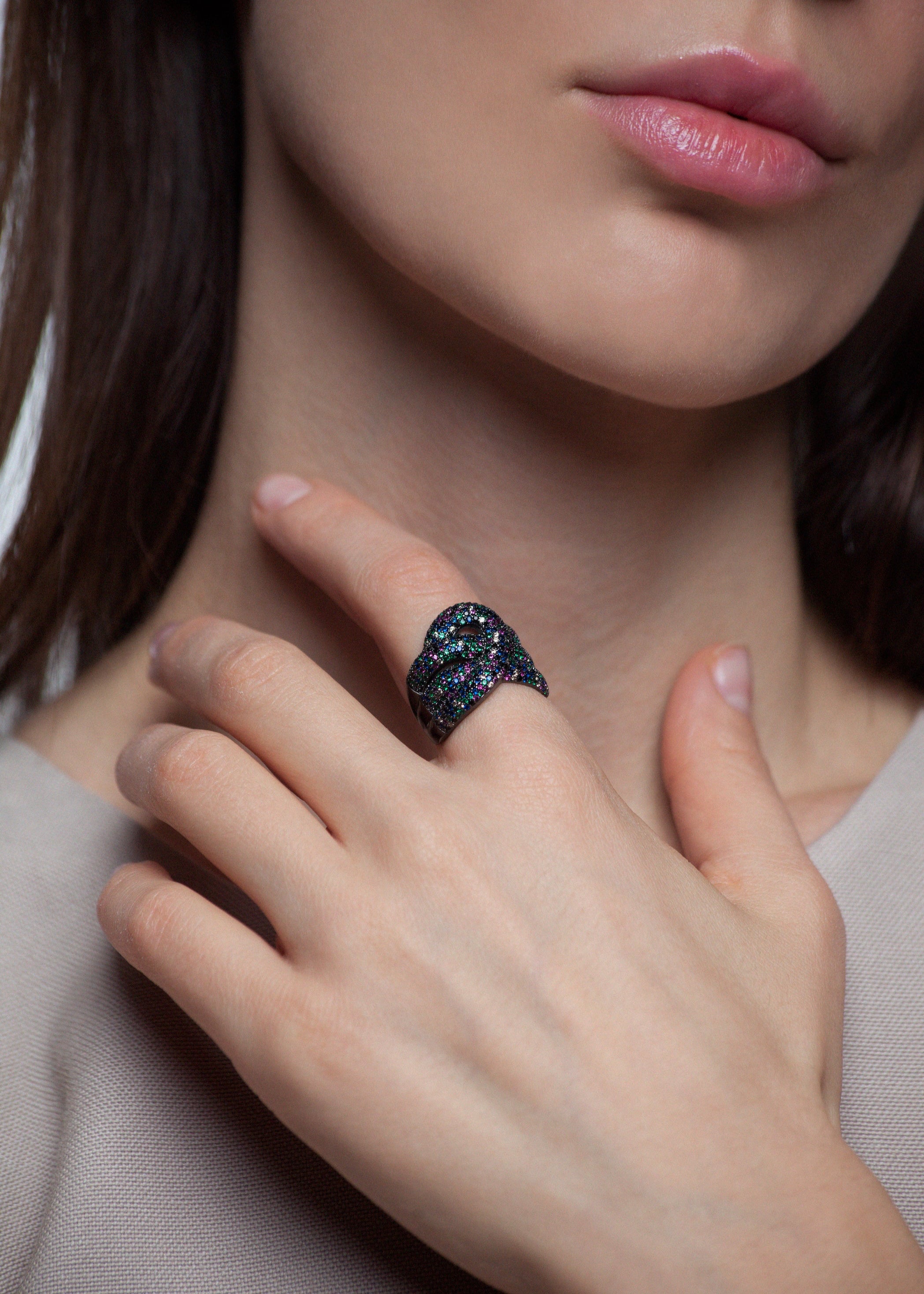 Curved Shaped Vintage Band Ring